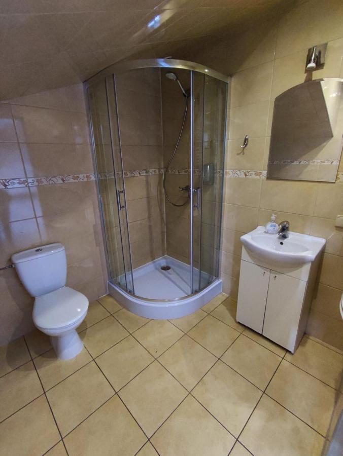 Nata Pokoje Goscinne Restauracja Libiaz Exterior foto